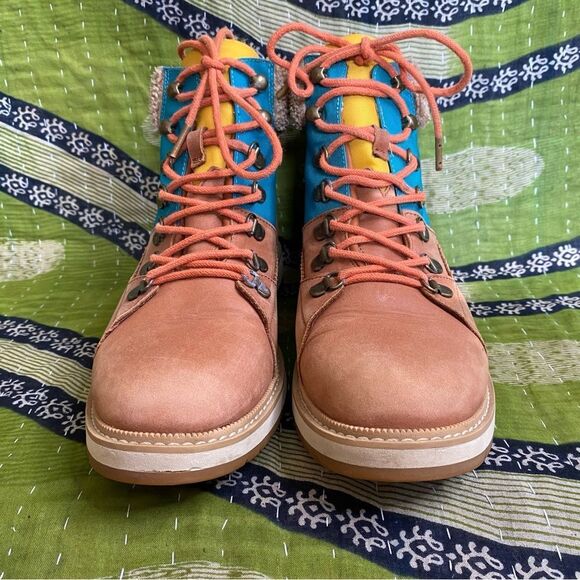 Tom’s Mesa Waterproof Urban Leather Boots Size 10 - Picture 10 of 16